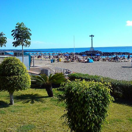 By Jonni Res. Chaparral Vila Costa Del Silencio Exterior foto
