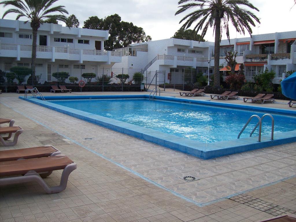 By Jonni Res. Chaparral Vila Costa Del Silencio Exterior foto