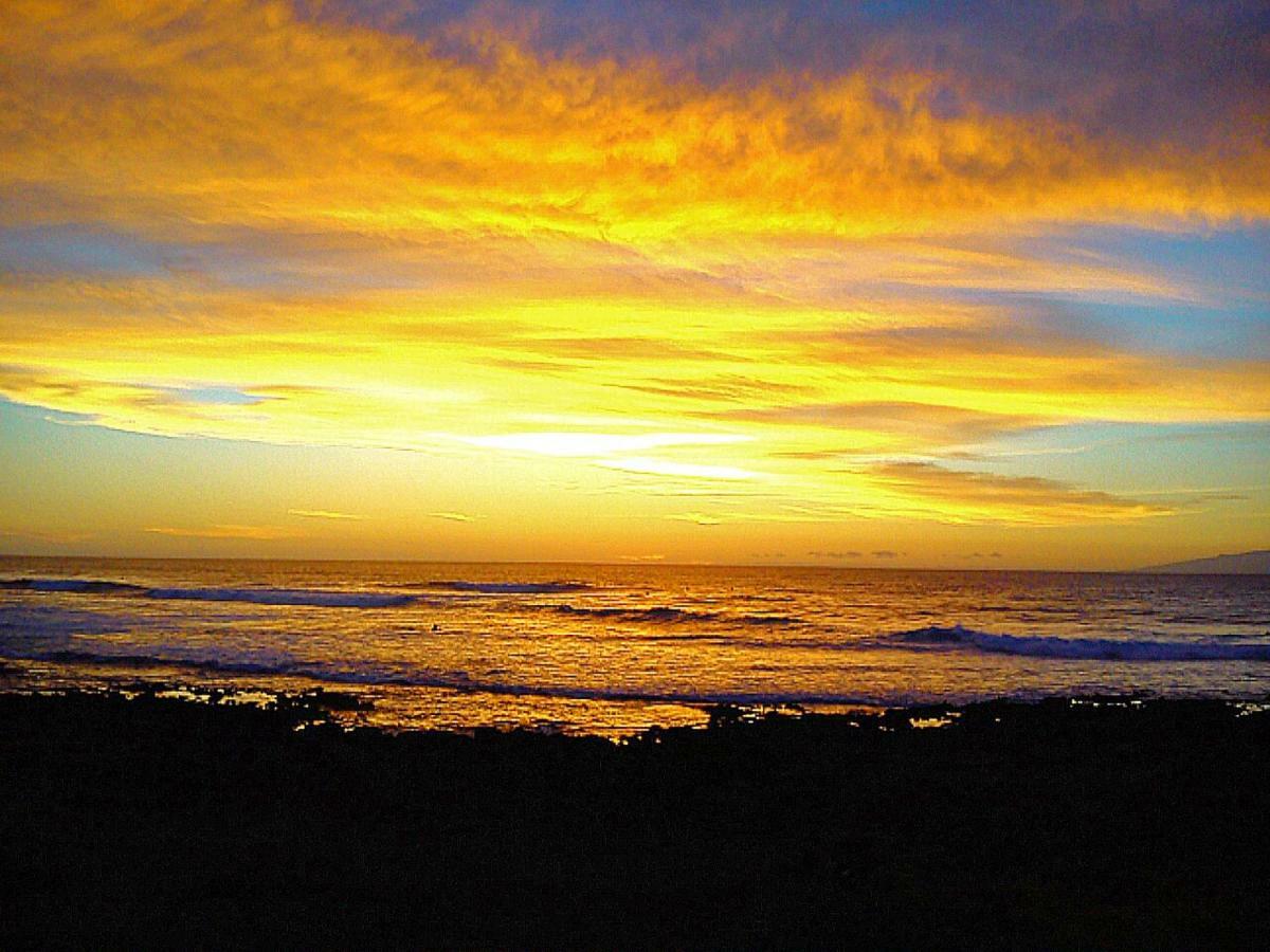 By Jonni Res. Chaparral Vila Costa Del Silencio Exterior foto